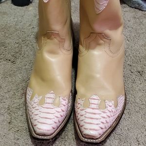 Ladies cowboy Durango